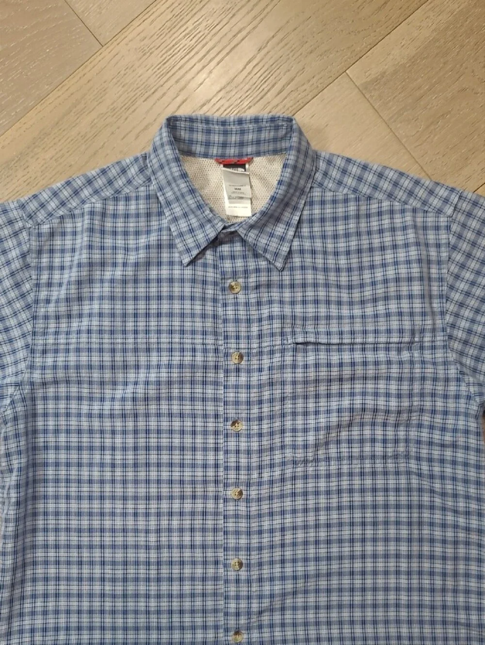 The North Face Shirt Men's M Blue Plaid Button Up Short Sleeve Active Shirt